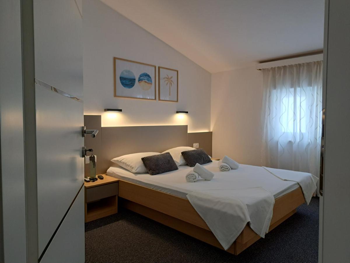 Rooms Zvonimir Стобреч Екстер'єр фото